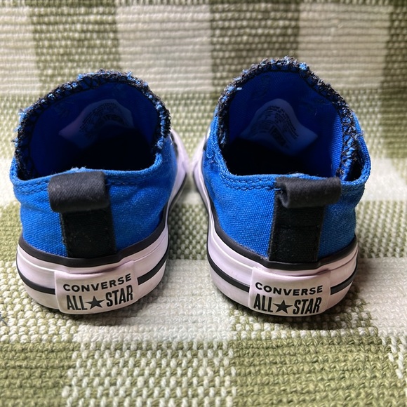 Used Converse All-STAR sneakers size 2 toddler - Picture 5 of 5
